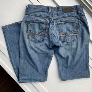 BKE Denim • Aaron Skinny Straight Leg Jeans • 27R (27" Waist, Regular Inseam)